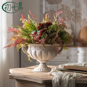 Antique Iron Dried Flower Vase