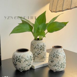 Retro green pothos ceramic vase