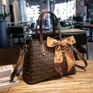 Genuine Leather Large Capacity Handbag